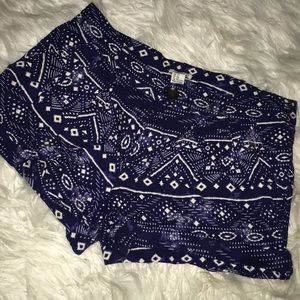 Forever 21 patterned shorts